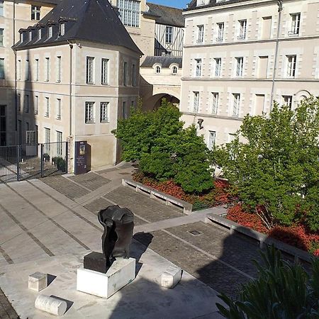 Appart 2 Pieces Et Jardin Hyper Centre Ville Angers Eksteriør billede